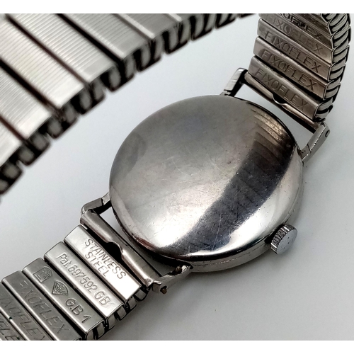 1186 - A Vintage Men’s Military Design Stainless Steel Manual Wind Watch by Roamer. This is the Premier Mod... 