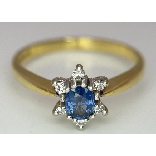 116 - AN 18K YELLOW GOLD DIAMOND & SAPPHIRE CLUSTER RING - 3.2G.  SIZE O 1/2. REF: A/S 1094