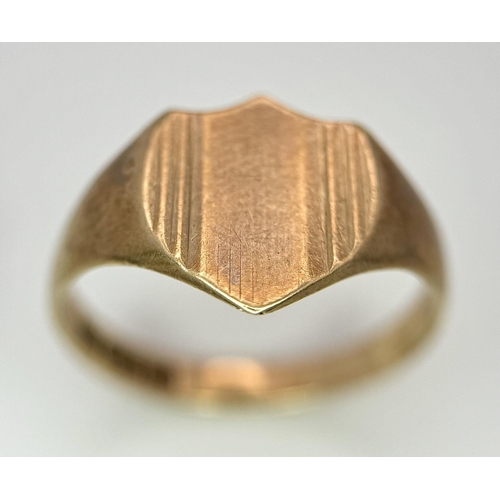 126 - Vintage 9 CARAT GOLD SHIELD SIGNET RING.  Bold Crest design. Full UK Hallmark. No engraving .Size R ... 