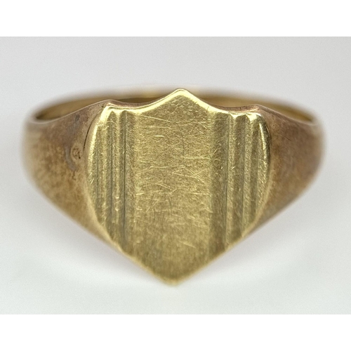 126 - Vintage 9 CARAT GOLD SHIELD SIGNET RING.  Bold Crest design. Full UK Hallmark. No engraving .Size R ... 