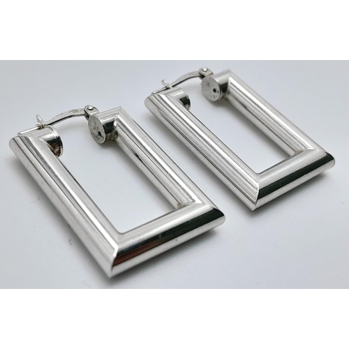 488 - A 9K WHITE GOLD RECTANGULAR CREOLE EARRINGS. 3.8G IN WEIGHT. Ref: SC 5058.