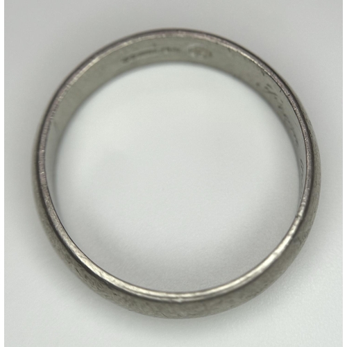 64 - A Vintage 18K White Gold Band Ring. 5mm width. Size S. 5.3g weight. Full UK hallmarks.