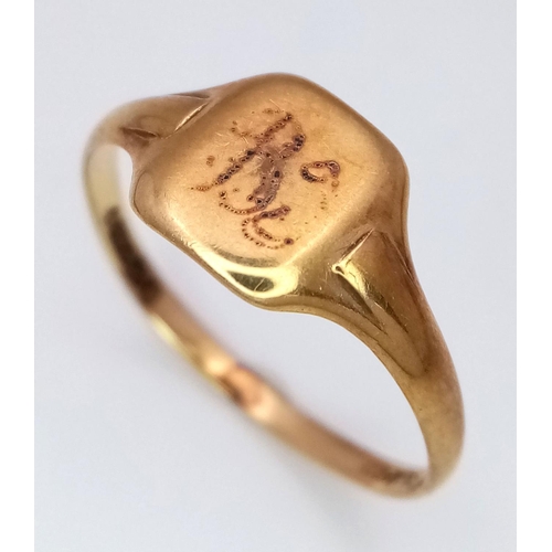 739 - A Vintage 9K Rose Gold Signet Ring. Size Q. 1.5g