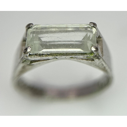 753 - A Vintage 9k White Gold Topaz Ring. Size M. 2.7g total weight.