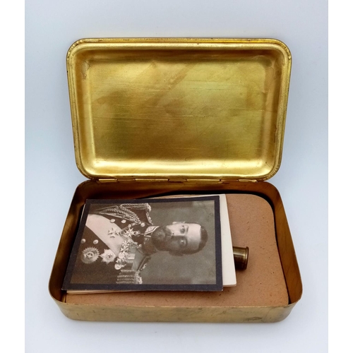 69 - WW1 British 1914 Princess Mary Christmas Tin with original pencil, Christmas Card & Picture of t... 