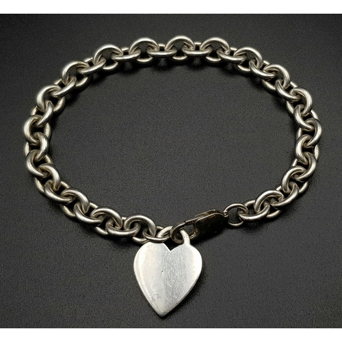 870 - An attractive Solid Silver 925 Belcher Chain Bracelet with a heart charm, 30.7g total weight, 21cm l... 