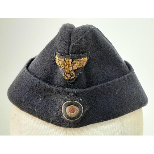 20 - WW2 German Kriegsmarine Officers Side Cap.