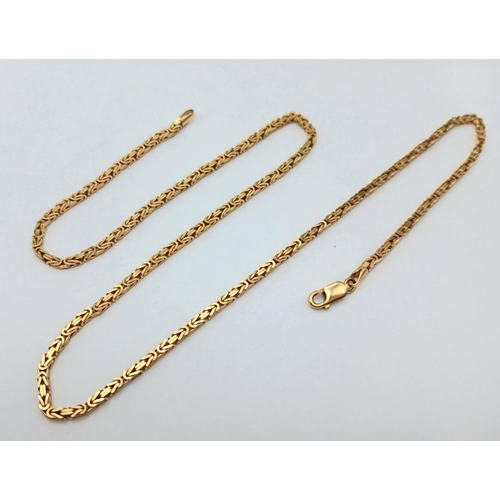 18 - A 9K Yellow Gold Byzantine Chain. 11.8g total weight. 45cm length. JM07