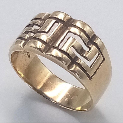 25 - A 14K Yellow Gold (tested as) Patterned Wide Band Ring, 7.3g total weight, size V. Ref: 1597I