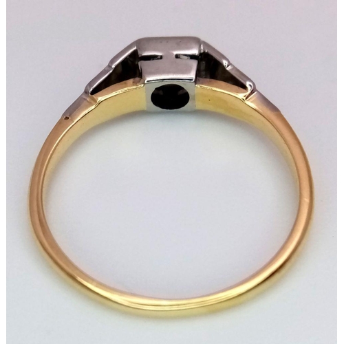 649 - A 18K YELLOW GOLD & PLATINUM VINTAGE DIAMOND SOLITAIRE RING 2.1G SIZE K. Ref: SC 5040.