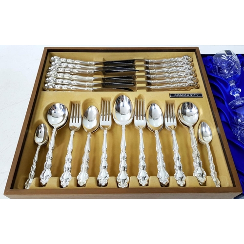 947 - A Royal Scot Crystal Goblet Set and a Silver Plate Cutlery Set.
All in original packaging - unused.