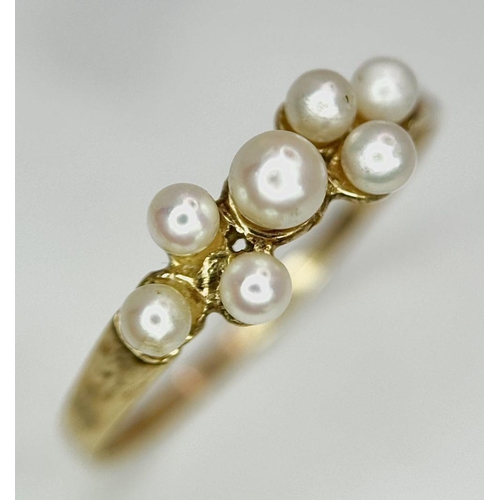 979 - A 9K YELLOW GOLD PEARL SET RING. 1.15G IN WEIGHT. SIZE S AND 1/2. Ref: SC 5063