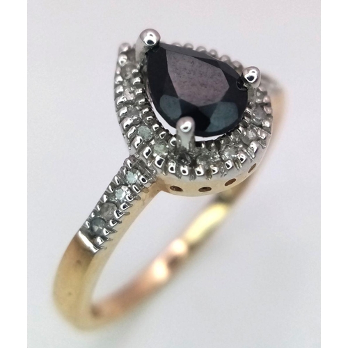 484 - A 9K Yellow Gold Onyx and Small Diamond Ring. Teardrop centre-stone. Size P. 2.2g