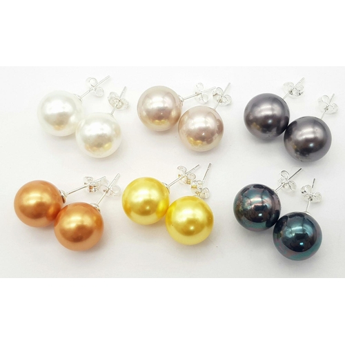 961 - Six Wonderful, Colourful Pairs of South Sea Pearl Shell Bead Earrings. All set in 925 silver.