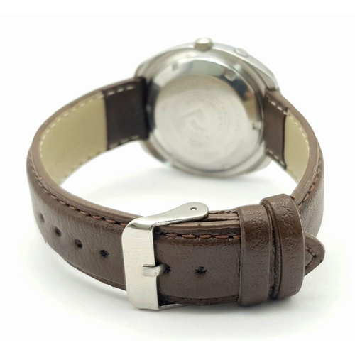 579 - A Vintage Ricoh 21 Jewels Automatic Gents Watch. Brown leather strap. Stainless steel case - 38mm. S... 