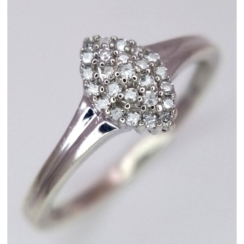 593 - A 9K WHITE GOLD DIAMOND CLUSTER RING - 1.6G. SIZE O.
REF: SPAS 5005