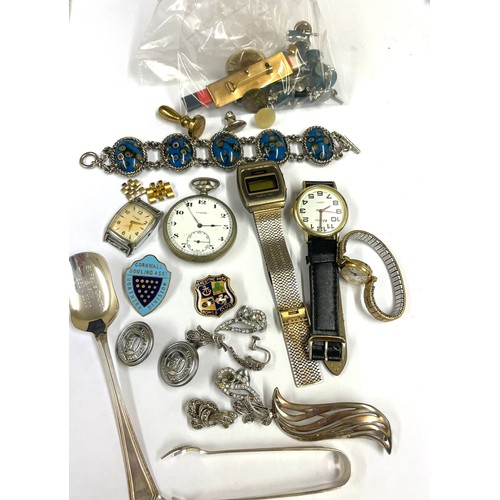 955 - Pocket Watch and assorted items