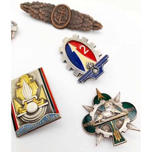 698 - A Parcel of Six, Mostly French, Vintage Military Medals and Badges Including French Foreign Legion, ... 