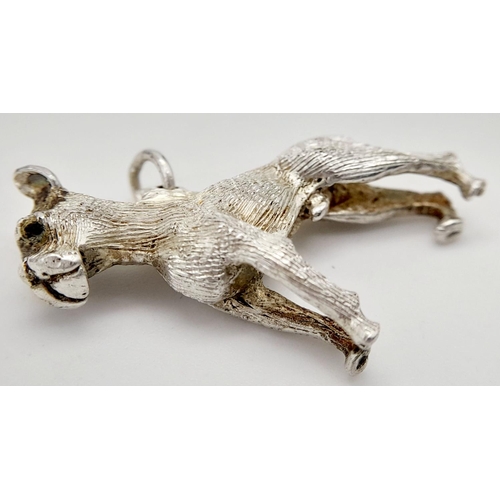 923 - A STERLING SILVER BOXER DOG CHARM. 6.7G IN WEIGHT. 2.5CM IN LENGTH. Ref: 8778.