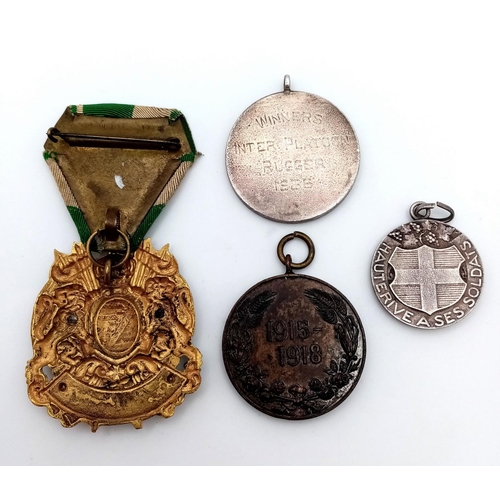 993 - An Interesting Collection of Vintage Military Badges, Ring, Pins and some Coins Contained in a Vinta... 