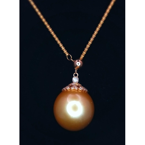 519 - An 18 K yellow gold chain necklace with a spectacular perfectly round large South Seas pearl (17 mm ... 