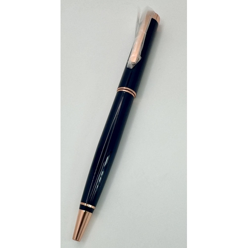 1181 - A HUGO BOSS blue ball point pen in presentation box in new/unused condition. Length: 14 cm