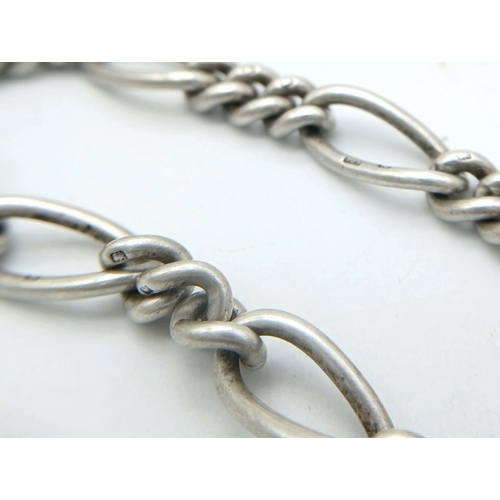 523 - A STERLING SILVER ALBERT CHAIN WITH T BAR FIGARO LINK. 50.5G IN WEIGHT. 40CM IN LENGTH. Ref: 8766.