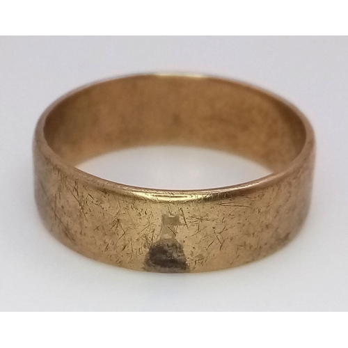 730 - A Vintage Fully Hallmarked 9K Yellow Gold Band Ring. 6mm width. Size U. 4.75g