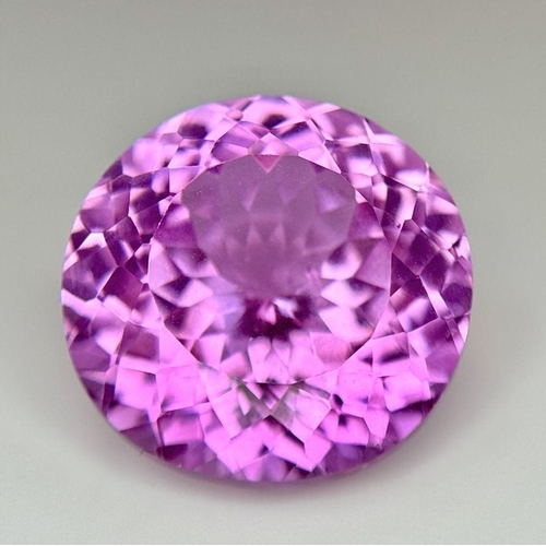 361 - A Fancy 17ct Round Cut Pink Kunzite Gemstone. No eye-visible marks or inclusions. No certificate so ... 