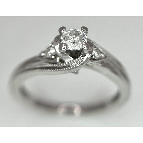 341 - 9K WHITE GOLD DIAMOND RING. 0.33CT. 2.6G IN WEIGHT. SIZE L.
Ref: 8270.