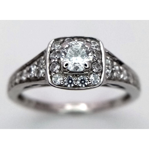 75 - A 18K WHITE GOLD DIAMOND RING. 0.30CT. 2.88G IN WEIGHT. SIZE K. 
Ref: 8265.