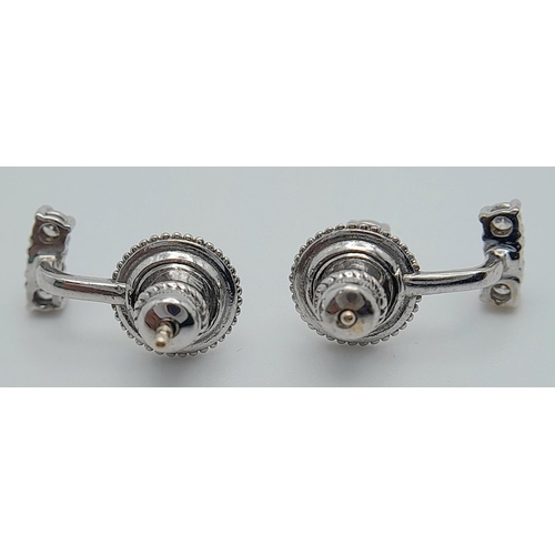 207 - A PAIR OF 18K WHITE GOLD 0.30CT DIAMOND EARRINGS. TOTAL WEIGHT 3.4G. REF BL 6004