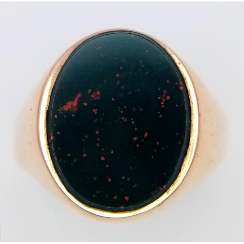 320 - A 9K ROSE GOLD BLOODSTONE SET RING 9.5G TOTAL WEIGHT, SIZE N.

ref: SC 6005