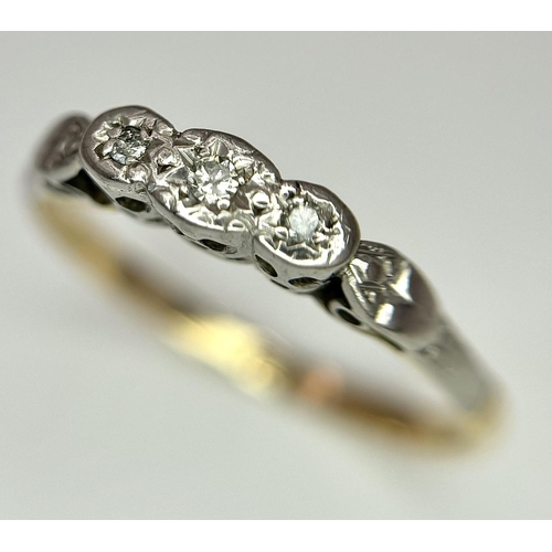 362 - A 18K YELLOW GOLD & PLATINUM VINTAGE DIAMOND RING 2G TOTAL WEIGHT, SIZE P 1/2.

ref: SC 6051 AS 14