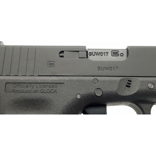 367 - An Excellent Condition Glock 17 Austrian Made CO2 .177 Air Pistol. Blow Back Action. 3 Pellet Holder... 