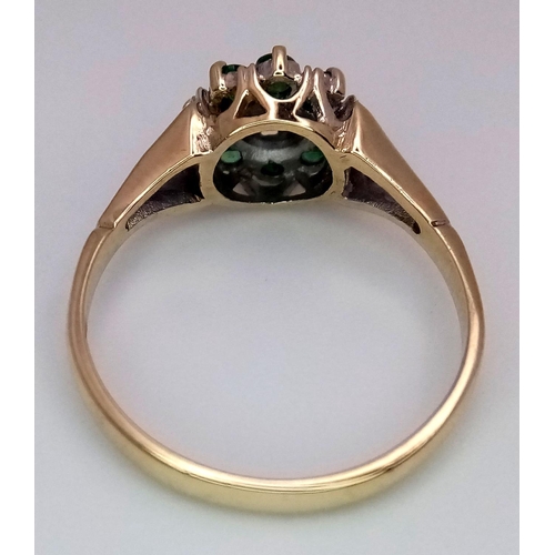 565 - A 14K YELLOW GOLD DIAMOND & EMERALD RING 2.1G TOTAL WEIGHT, SIZE N.

ref: SC 6045 AS 9