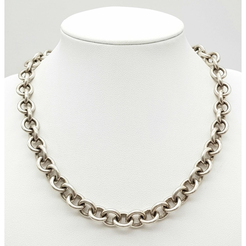 89 - A TIFFANY & CO STERLING SILVER VINTAGE NECKLACE. 76G IN WEIGHT. APPROX 37CM IN LENGTH.
Ref: 8075.