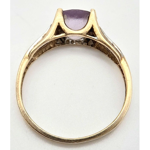 132 - Beautiful 9 carat GOLD RING, having Rose de France AMETHYST SOLITAIRE Oval cut, ,with DIAMOND SHOULD... 