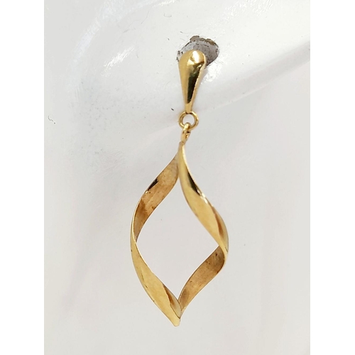 146 - An elegant pair of 9 CARAT GOLD EARRINGS. Drop style complete without GOLD BACKS. Condition new and ... 