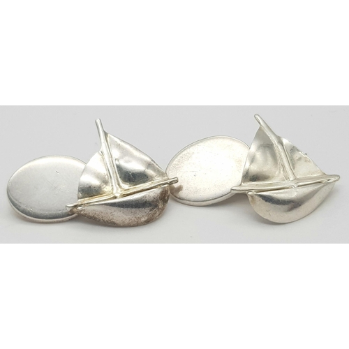 230 - Vintage SILVER CUFFLINKS. From Links of London in the form of yachts. Full UK hallmark.