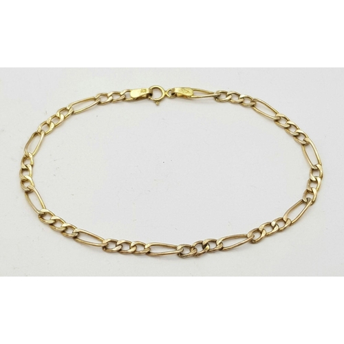 396 - A 9K Yellow Gold Figaro Bracelet. 1.2g total weight, 18cm length. Ref TJ02