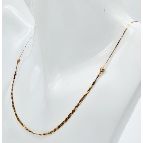 281 - A 9K Yellow Gold Graduating Necklace. 40cm. 1.7g weight.