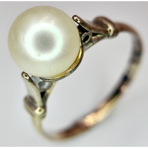 135 - A Vintage 18K Yellow Gold Pearl Solitaire Ring. Size M. 2g total weight.