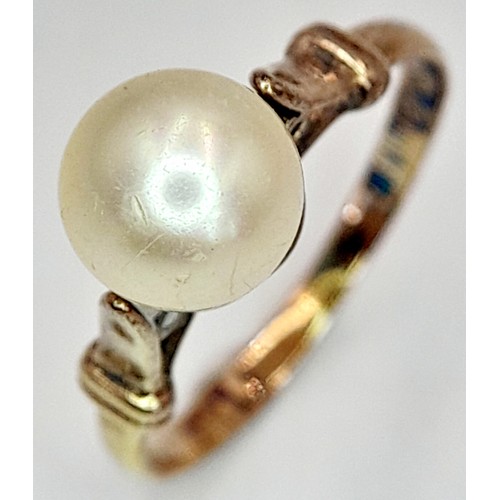 135 - A Vintage 18K Yellow Gold Pearl Solitaire Ring. Size M. 2g total weight.