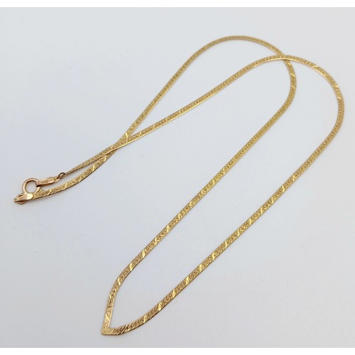 184 - A 9K Yellow Gold Herringbone Necklace. 42cm. 1.86g.