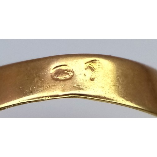 262 - An 18K Yellow Gold (tested) Signet Ring. Size L. 1.8g weight.