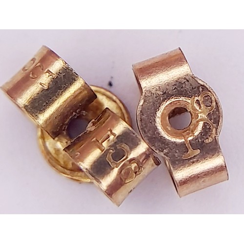 269 - Two Different Style Pairs of 9K Yellow Gold Earrings - Drop and stud. 1.6g total weight.