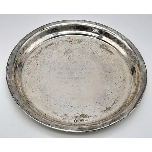 142 - An antique sterling silver commemorative plate. Full London hallmark, 1908. Total weight 204G. Diame... 