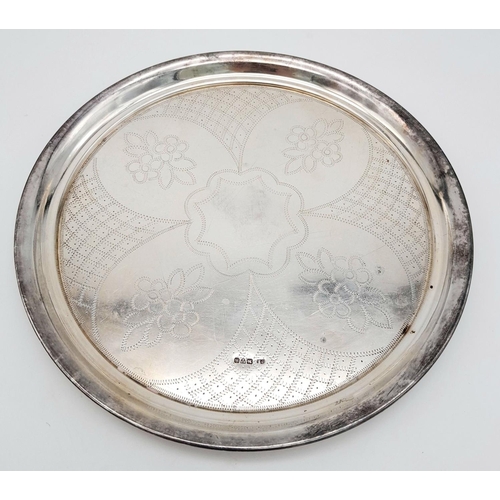 86 - An antique sterling silver dish with very elegant floral motif engravings. Full Chester hallmarks, 1... 