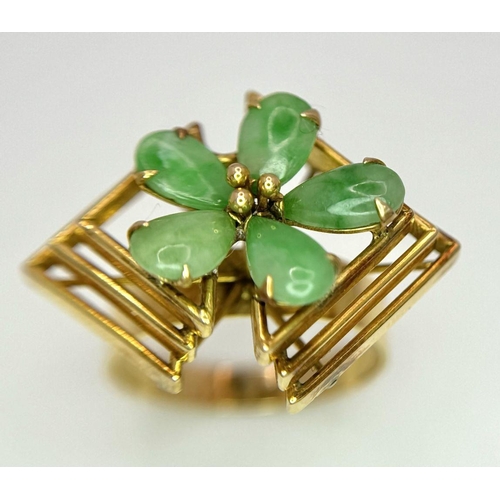 532 - Vintage 14  CARAT GOLD and JADE RING. Originally purchased in Hong Kong in 1980s . Absolute statemen... 